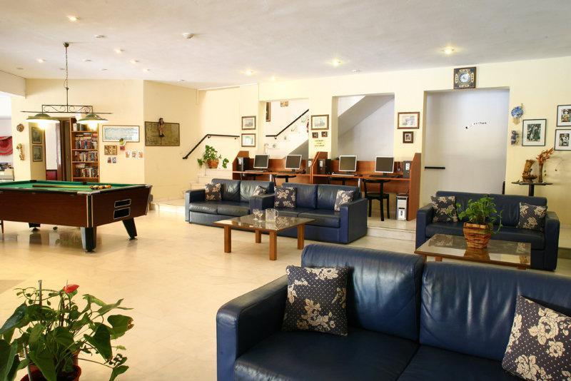 Apartahotel Latania